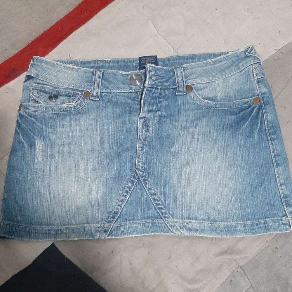 Womens vanity skirt